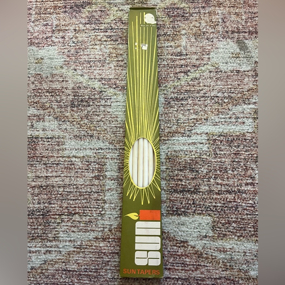 Suni Sun Tapers Vintage Box Of 12 Mid century Slender Candles Unused 15”